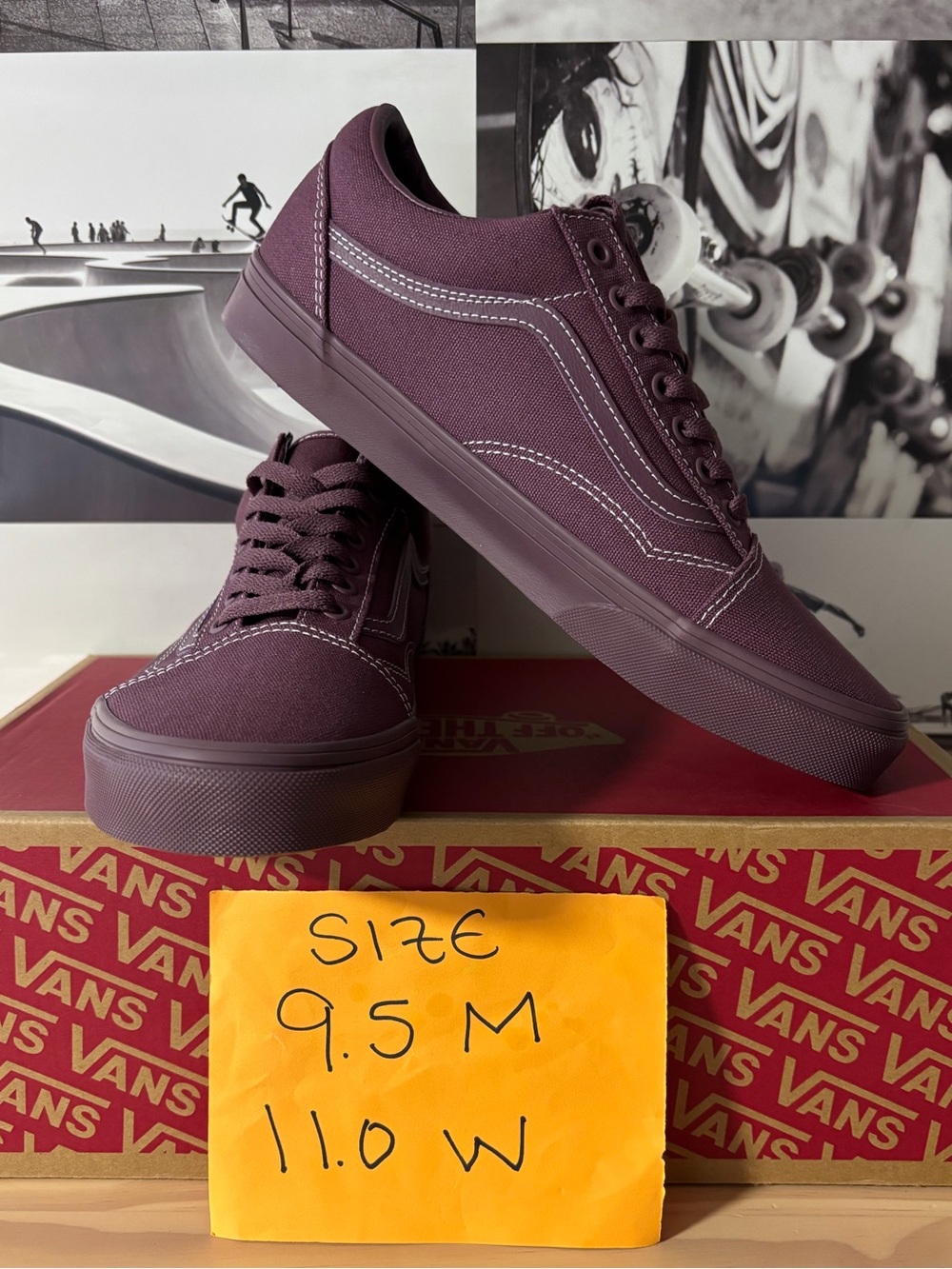 Vans Old Skool sz 9.5 Men 11.0 Women